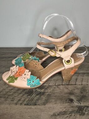 Miss Albright Leather and Wood Heels with Flower detail